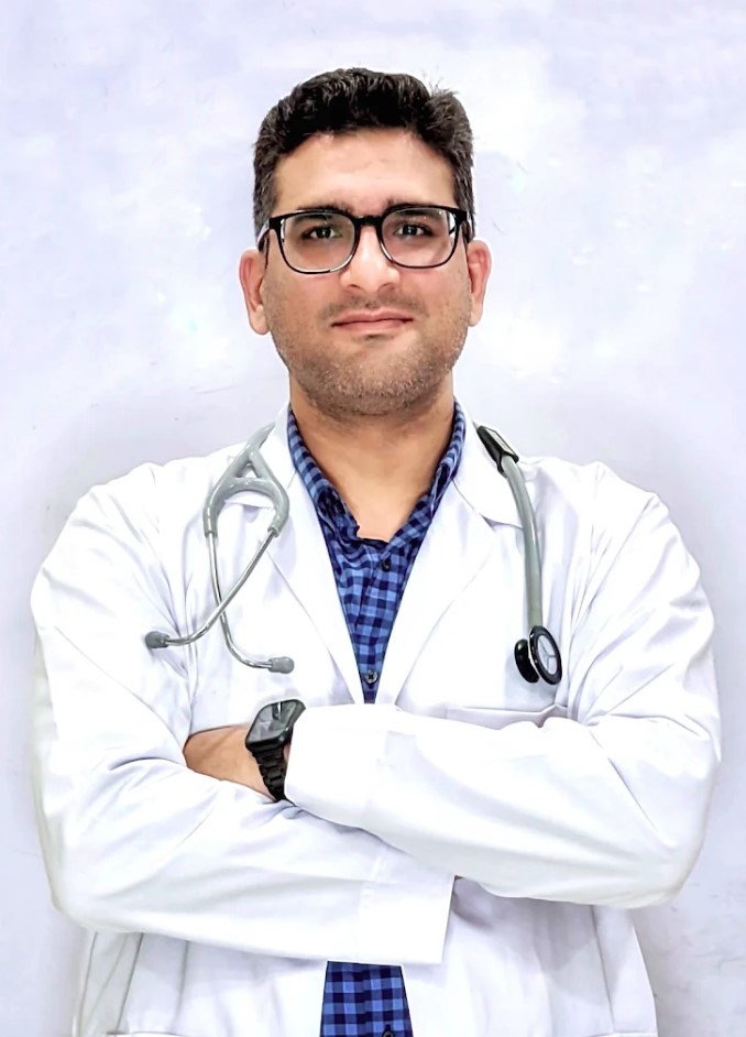 Dr Ketan Gujral (MBBS, MS, M.Ch - Neurosurgery) Gold medalist